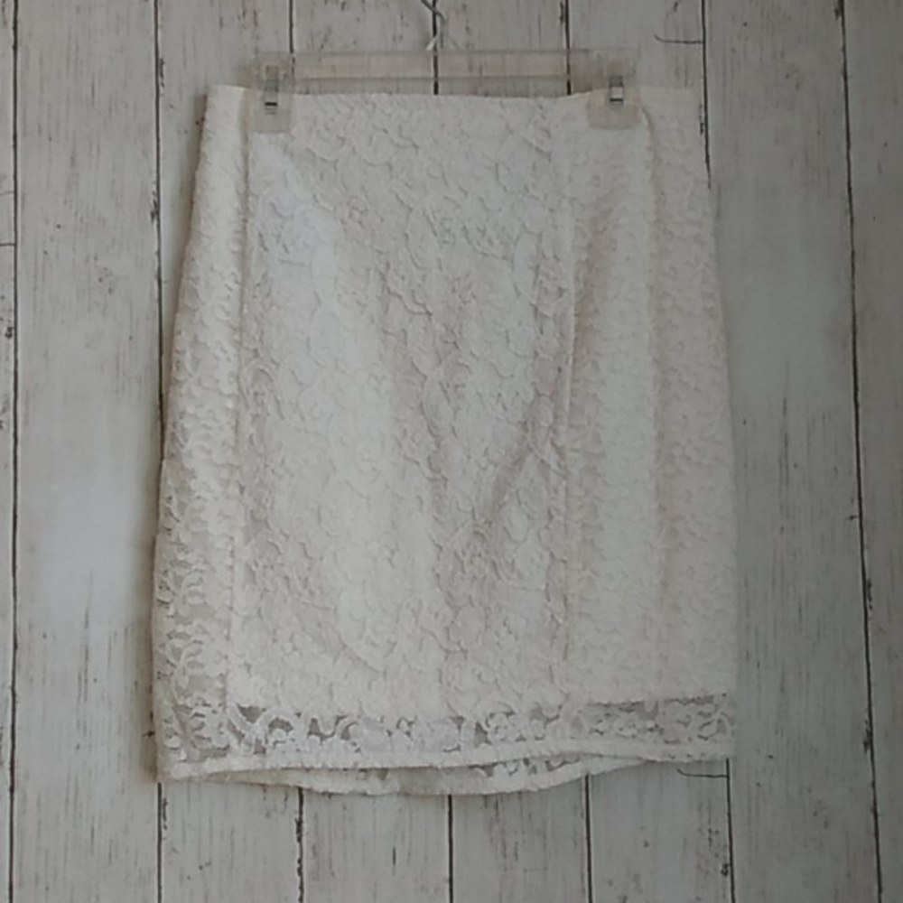SOLD-Abercrombie & Fitch Skirt - Picture 5 of 8